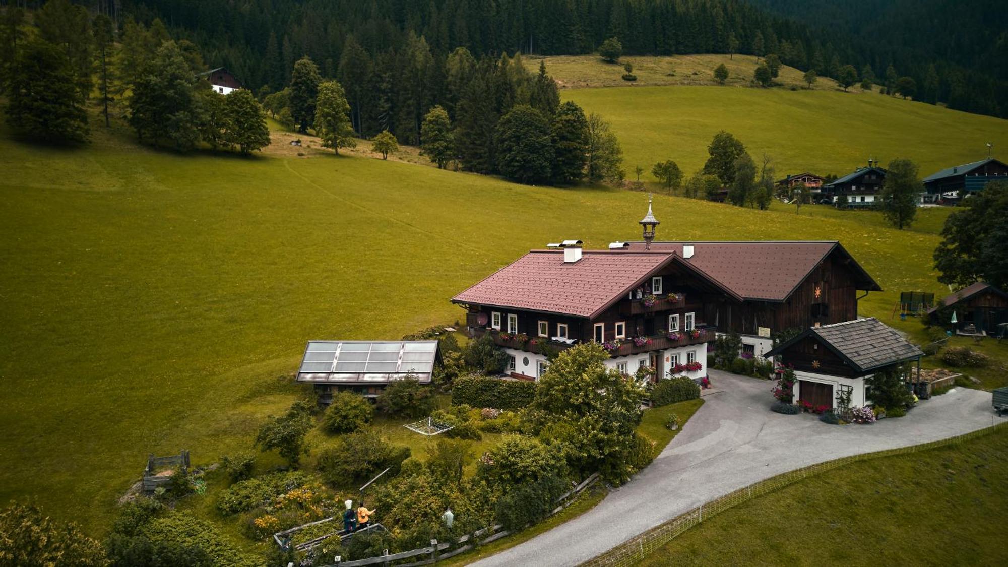 Neudegghof Apartment Eben Im Pongau Exterior photo